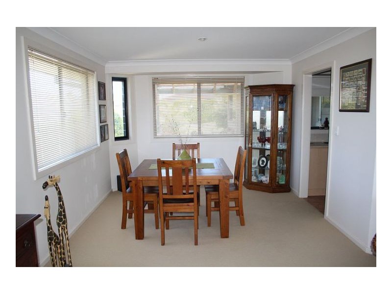 8 Mistral Place, Old Bar NSW 2430