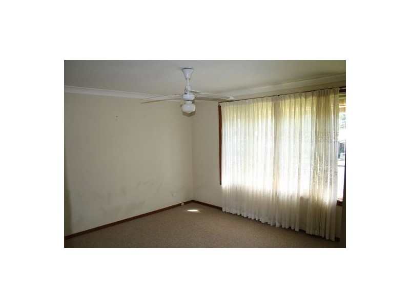 12 Molong Road, Old Bar NSW 2430