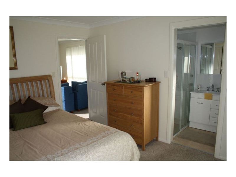 1/26  Ivy Cres, Old Bar NSW 2430