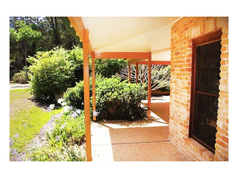 20 Kolinda Drive, Old Bar NSW 2430
