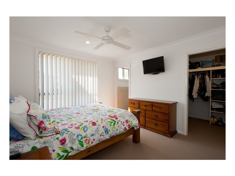 6 Rosedale Place, Tinonee NSW 2430