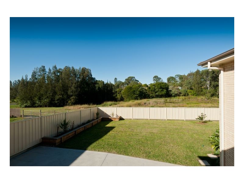 6 Rosedale Place, Tinonee NSW 2430