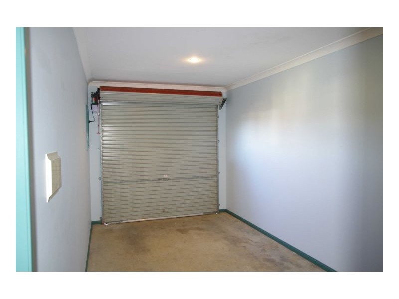 2/19 Mistral Place, Old Bar NSW 2430