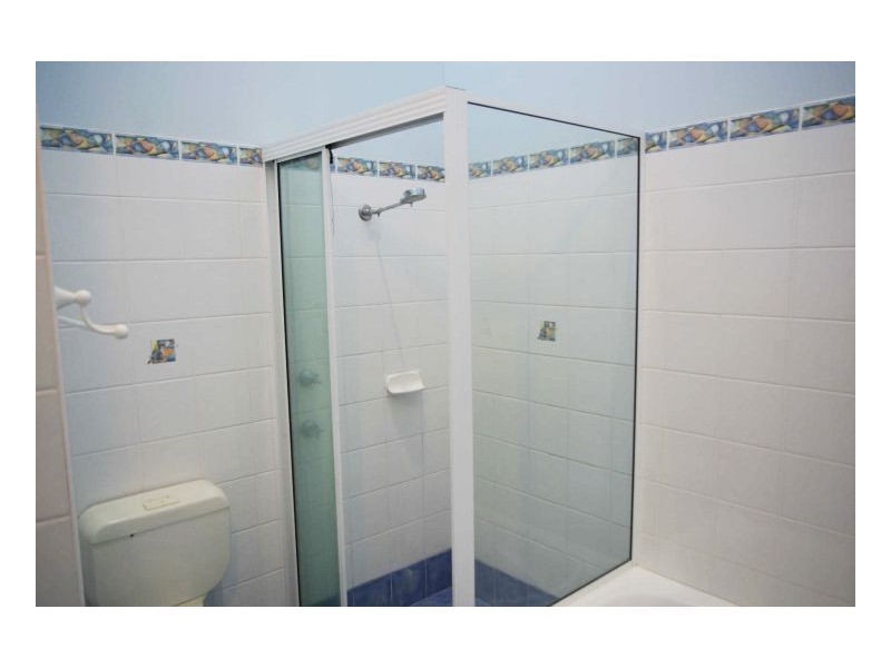 2/19 Mistral Place, Old Bar NSW 2430