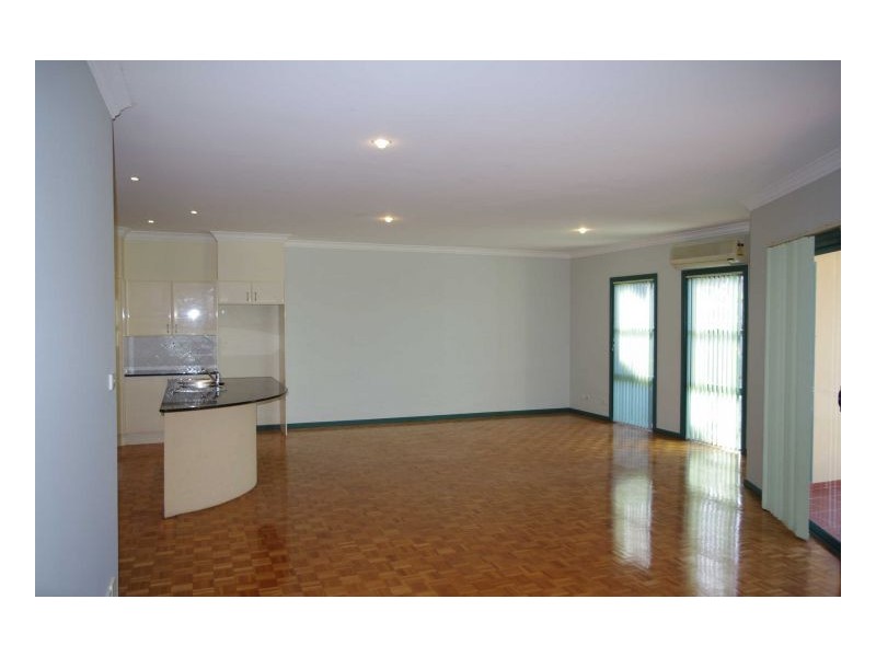 2/19 Mistral Place, Old Bar NSW 2430