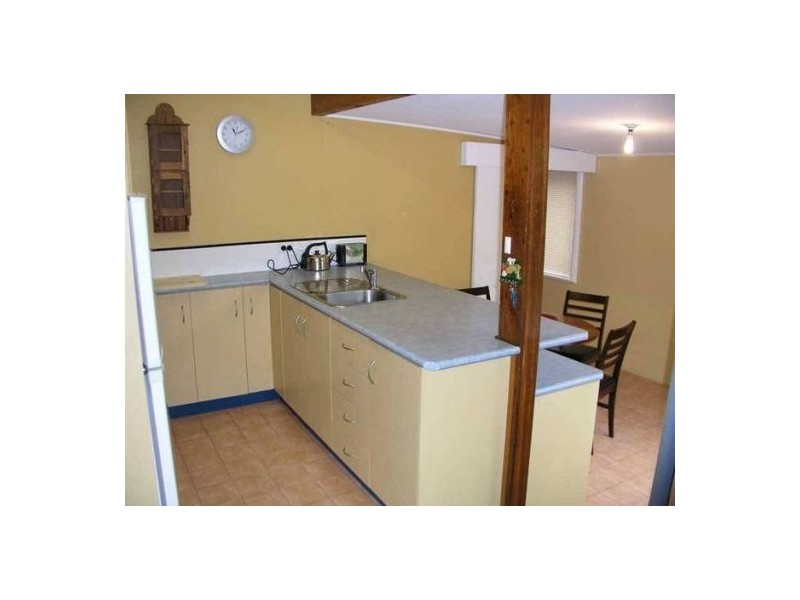 17 Clerke St, Old Bar NSW 2430