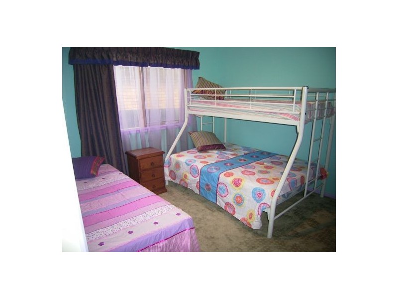 2/9 Clerke Street, Old Bar NSW 2430