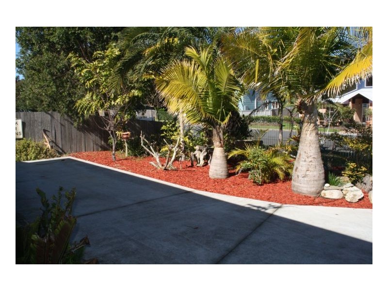 2/9 Clerke Street, Old Bar NSW 2430