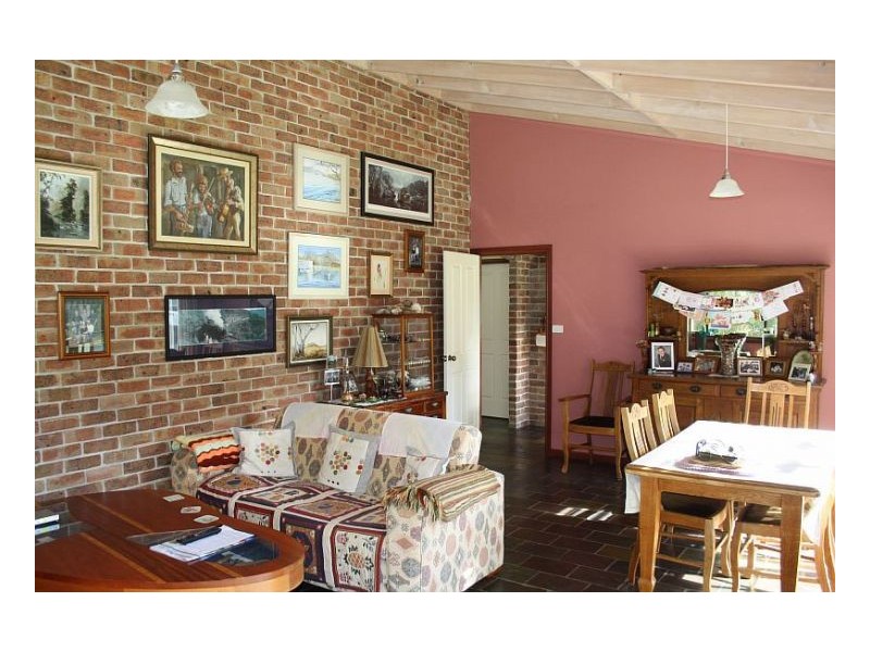 5 Eucalypt Close, Old Bar NSW 2430