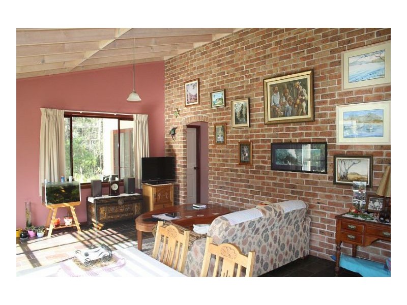 5 Eucalypt Close, Old Bar NSW 2430
