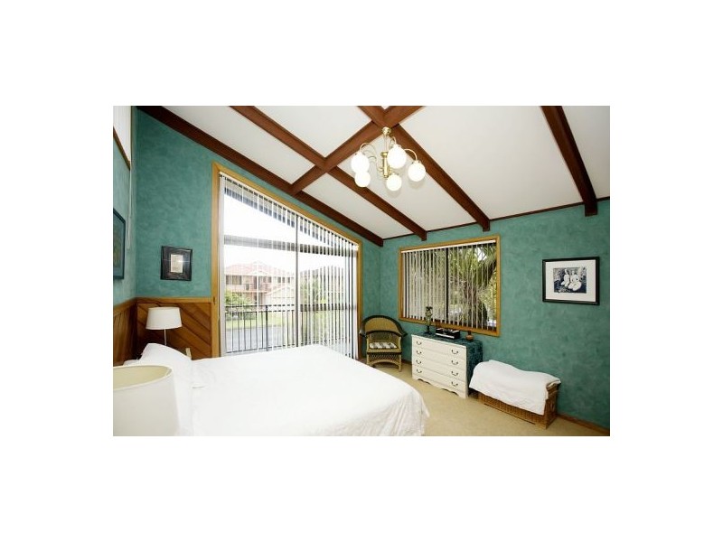 33 Ocean Dr, Wallabi Point NSW 2430