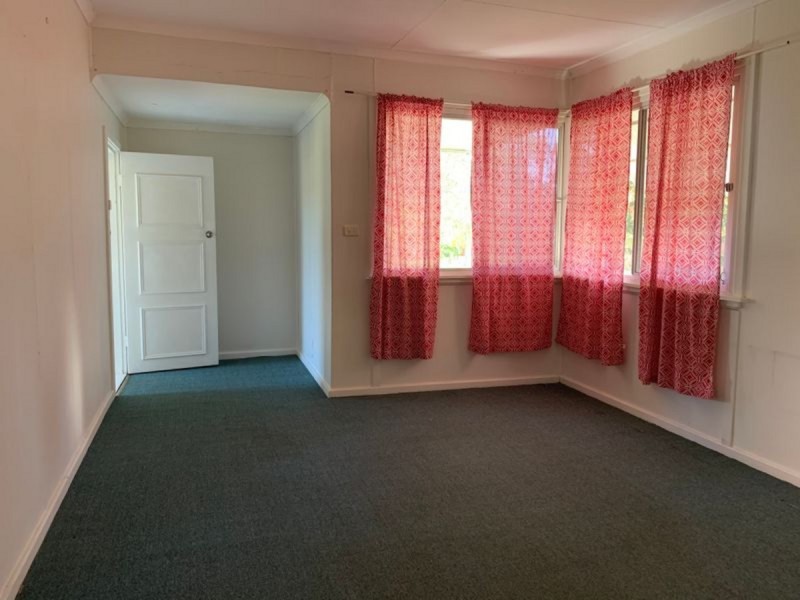 14 Richardson Street, Old Bar NSW 2430