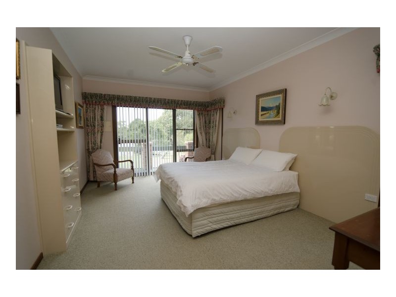 164 Factory Road, Mitchells Island NSW 2430