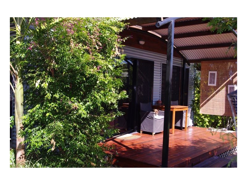 10 Clerke Street, Old Bar NSW 2430