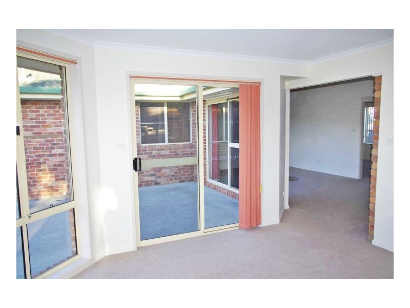 19 Pryor Crescent, Old Bar NSW 2430