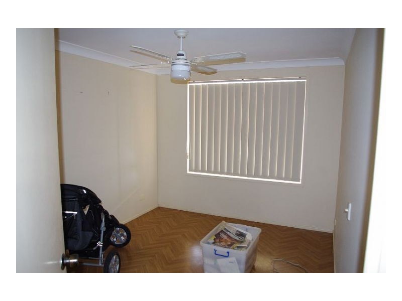 3 Pryor Crescent, Old Bar NSW 2430