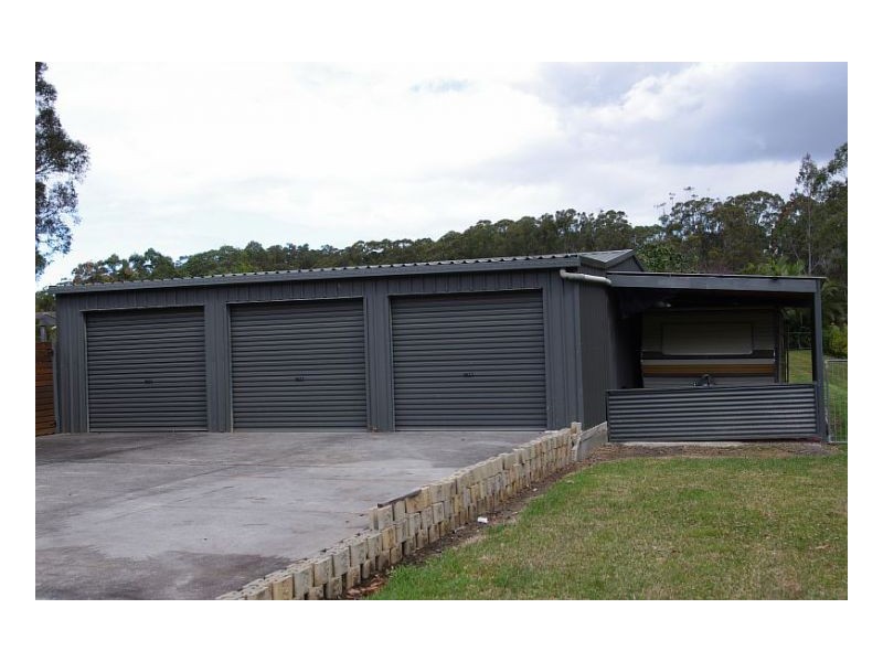 16 South Heron Road, Old Bar NSW 2430