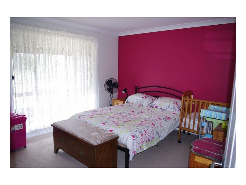16 South Heron Road, Old Bar NSW 2430