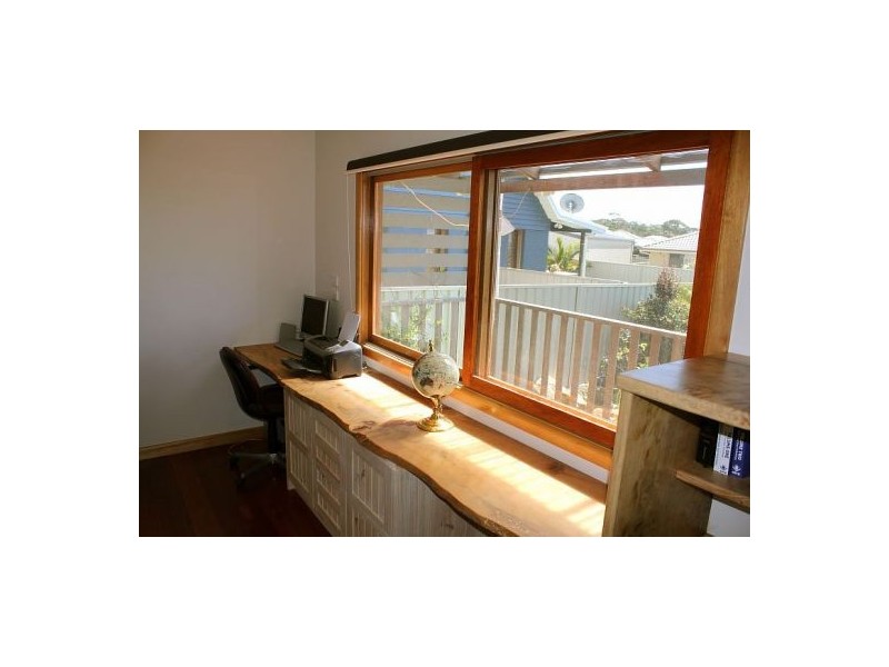 3 Flagtail Avenue, Old Bar NSW 2430