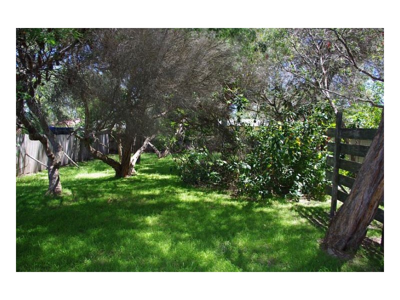 25 David Street, Old Bar NSW 2430