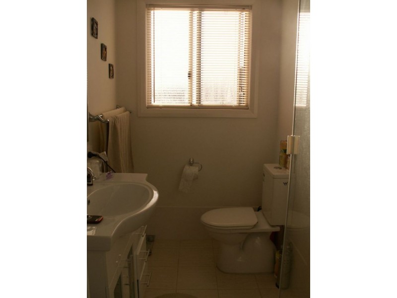 1 Mariner Avenue, Old Bar NSW 2430