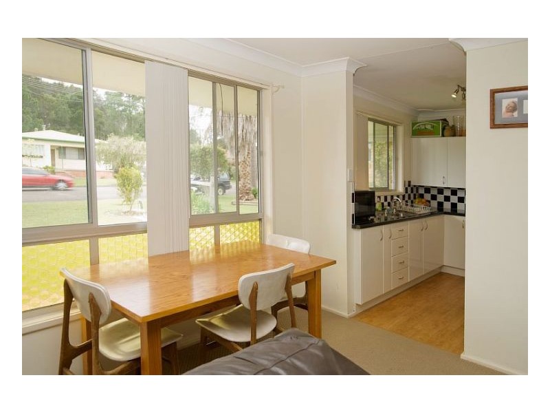 7 Richardson St, Old Bar NSW 2430