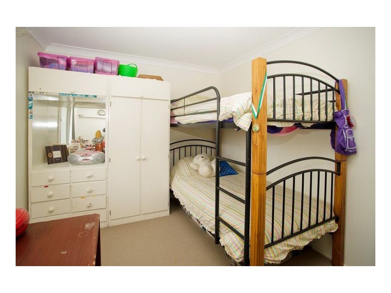 7 Richardson St, Old Bar NSW 2430