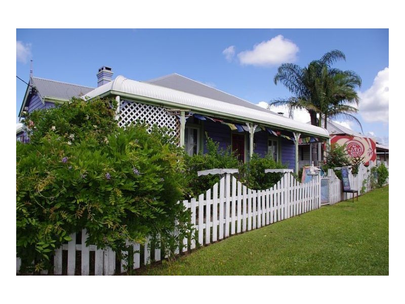 2 Commerce Street, Taree NSW 2430