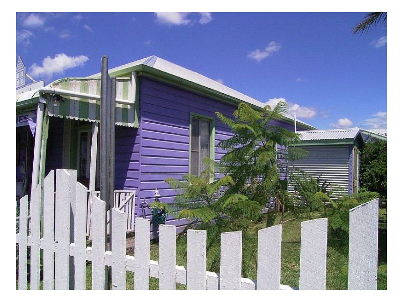 2 Commerce Street, Taree NSW 2430