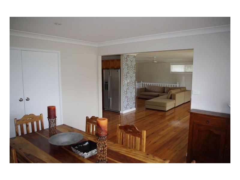 28 Hall Street, Old Bar NSW 2430