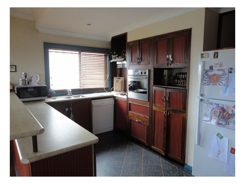 19 Ungala Road, Old Bar NSW 2430