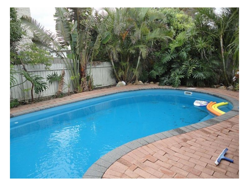 19 Ungala Road, Old Bar NSW 2430