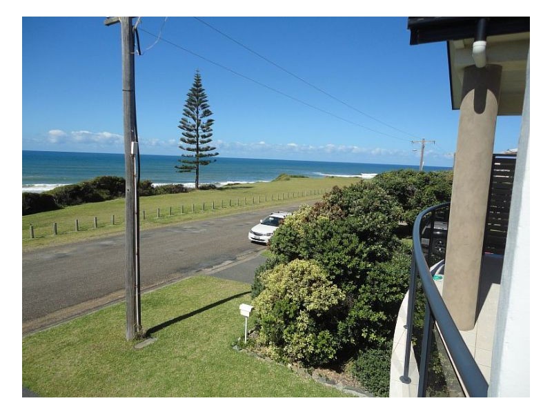 2/15 Marine Drive, Wallabi Point NSW 2430