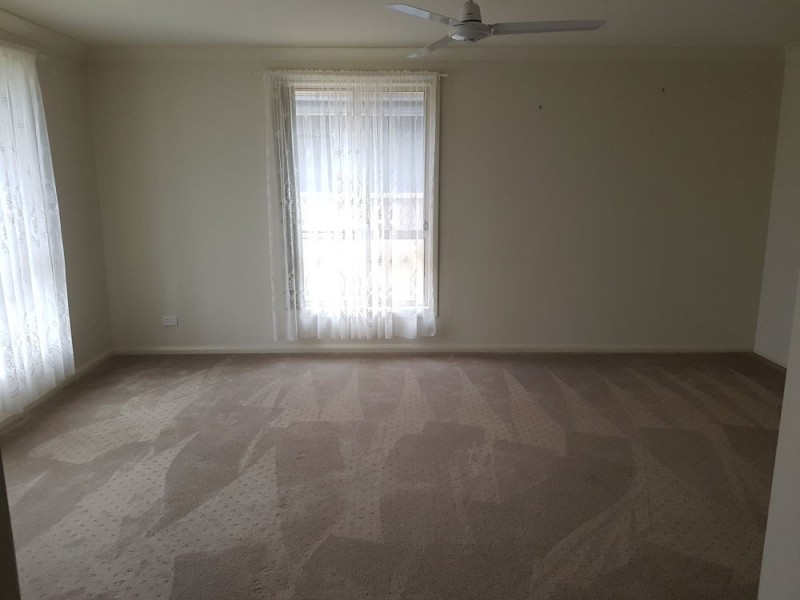 37 Bluehaven Drive, Old Bar NSW 2430
