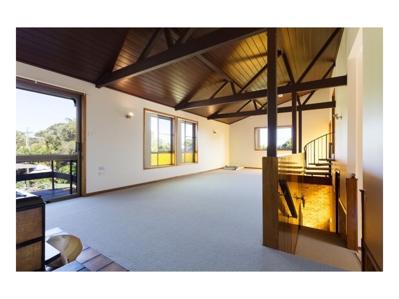 18 Joel Drive, Old Bar NSW 2430