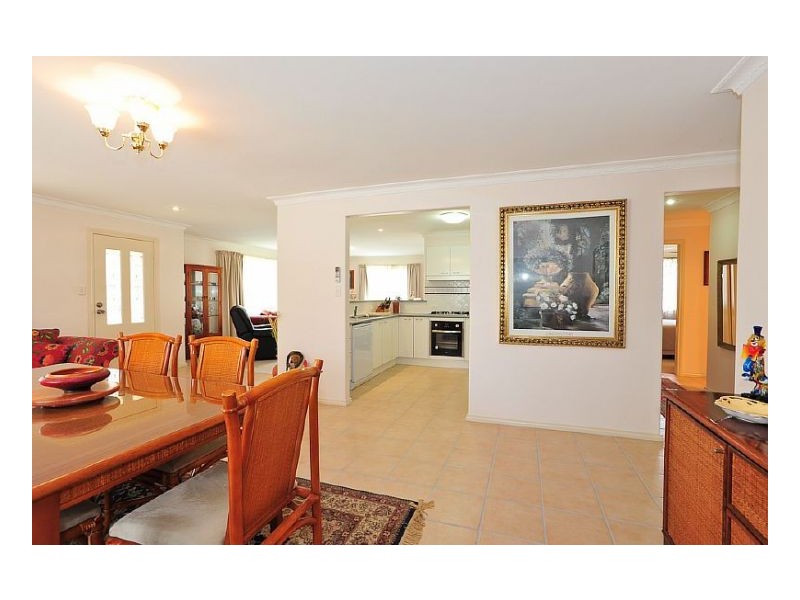 1/68 Old Bar Road, Old Bar NSW 2430