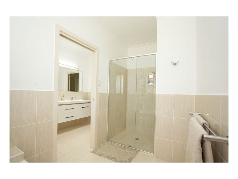 106 Beal Avenue, Mitchells Island NSW 2430