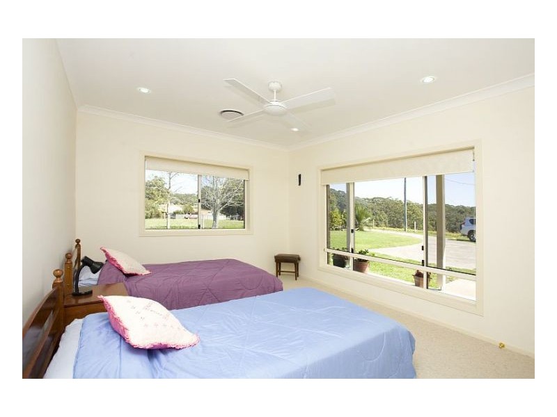 106 Beal Avenue, Mitchells Island NSW 2430