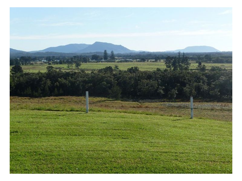 106 Beal Avenue, Mitchells Island NSW 2430