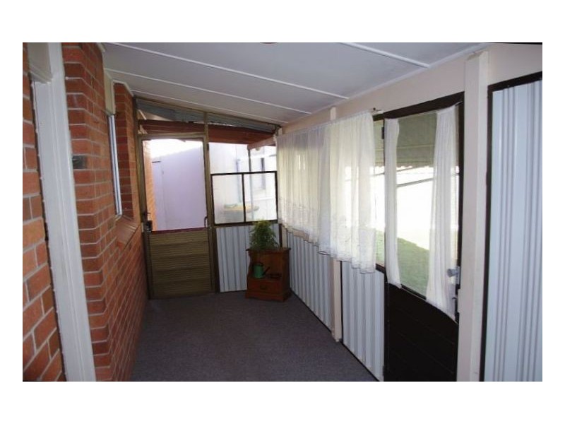 51 Richardson St, Old Bar NSW 2430