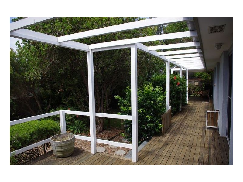13 Spinnaker Cove, Wallabi Point NSW 2430