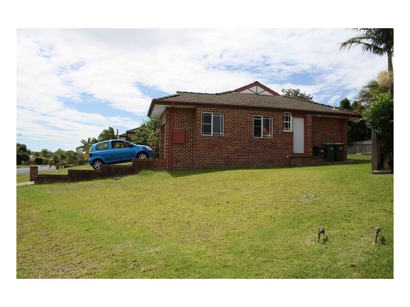 4A Gannet Crescent, Old Bar NSW 2430