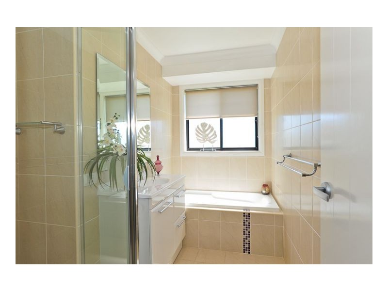 29 Bluehaven Drive, Old Bar NSW 2430