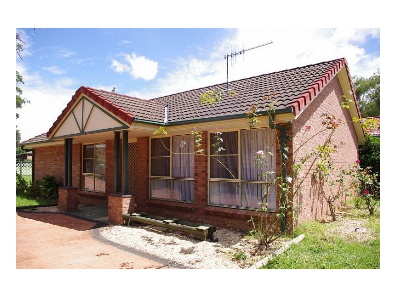 1 & 2, 59  Old Bar Road, Old Bar NSW 2430