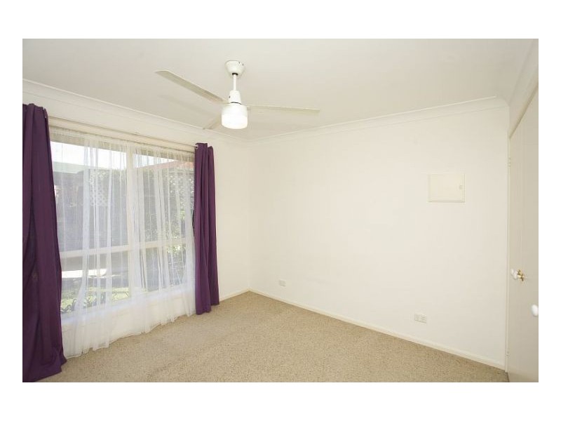 1 & 2, 59  Old Bar Road, Old Bar NSW 2430