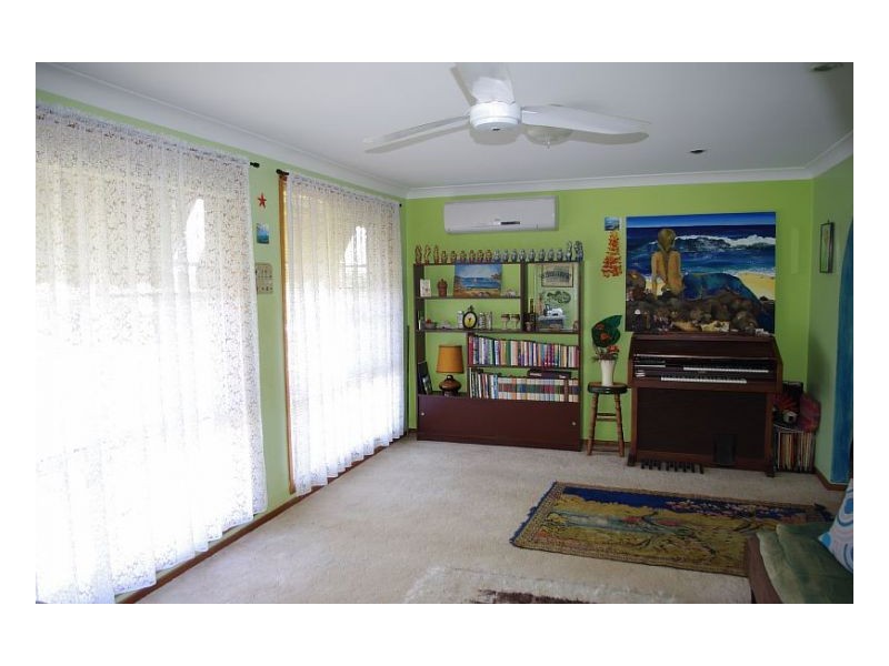 40  Molong Road, Old Bar NSW 2430