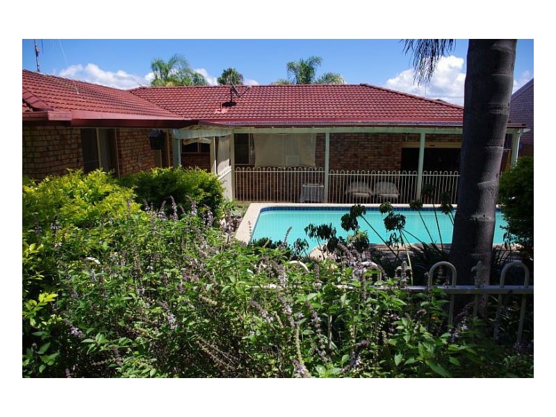 40  Molong Road, Old Bar NSW 2430
