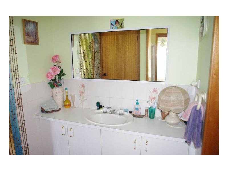 40  Molong Road, Old Bar NSW 2430