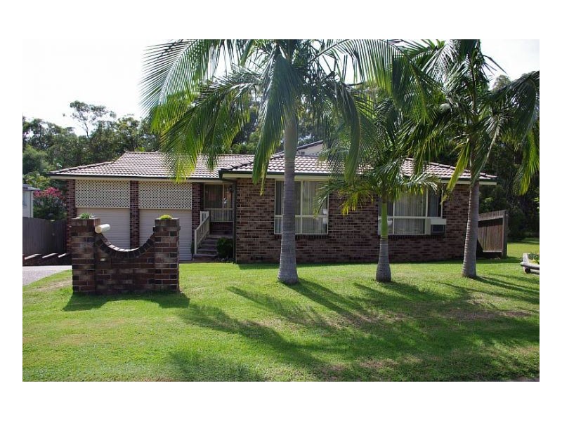 116 Waterman St, Old Bar NSW 2430