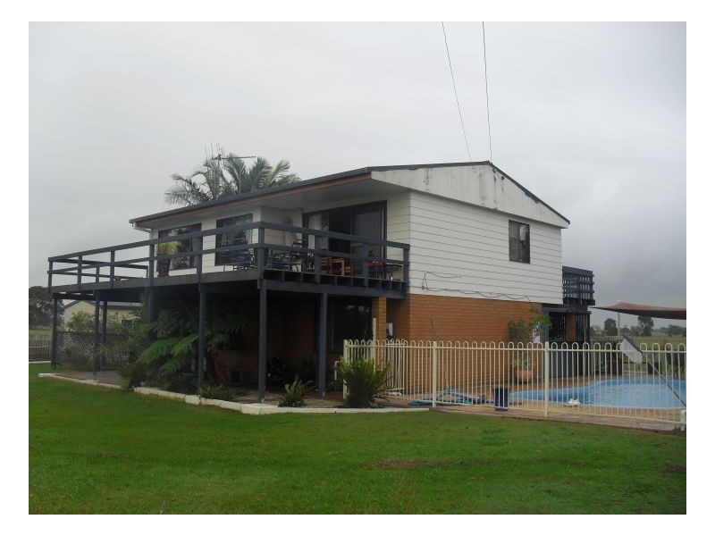 Oxley Island NSW 2430